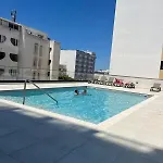 New Apartment, Sea Front & Shared Pool