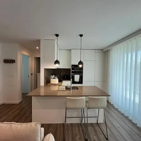 New Apartment, Sea Front & Shared Pool Apartment *