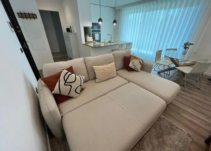 New Apartment, Sea Front & Shared Pool Lejlighed Quarteira